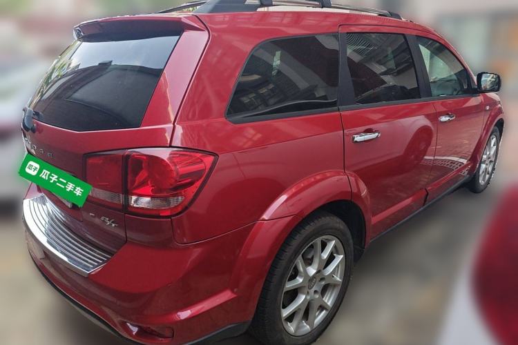 Used Dodge Journey 2013 2.4L Two-Wheel Drive Luxury Version
