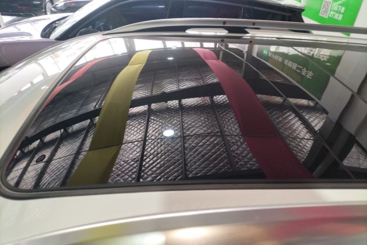 Used Chevrolet Equinox 2019 535T Automatic YuJie Edition China VI Roof