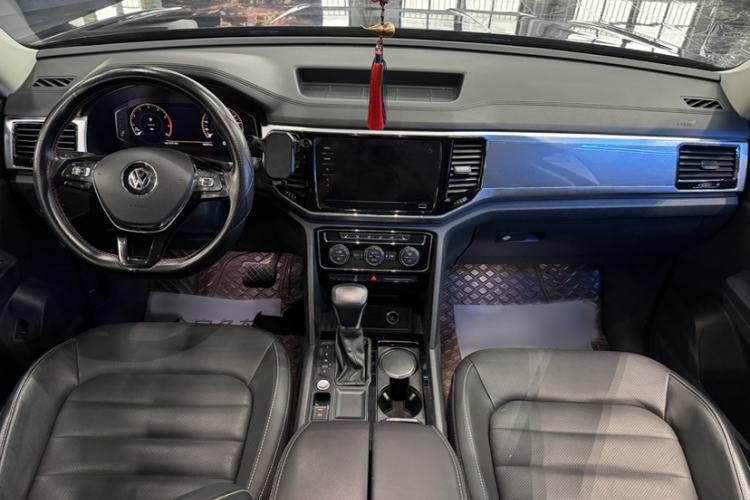 Used Volkswagen Teramont 2020 Revised Version 330TSI Two-Wheel Drive Luxury Edition Interior 5