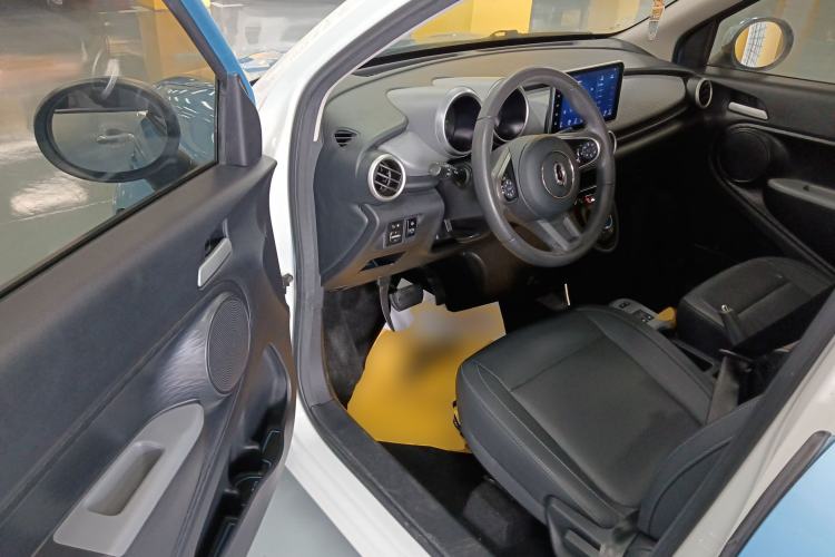 Used ORA Black Cat 2019 351 km Family Edition
