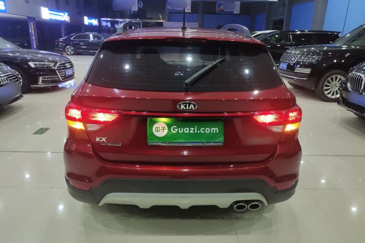 Used Kia KX Cross 2017 1.4L AT GLS
