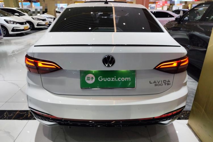 Used Volkswagen Lavida 2024 300TSI DSG Starry Sky Deluxe Edition
