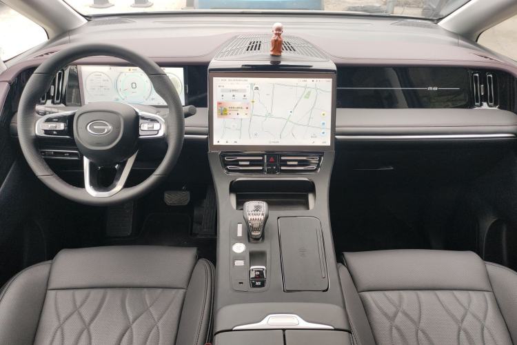 Used GAC Trumpchi M8 2024 Master Series 400T Prestige Edition Center Console