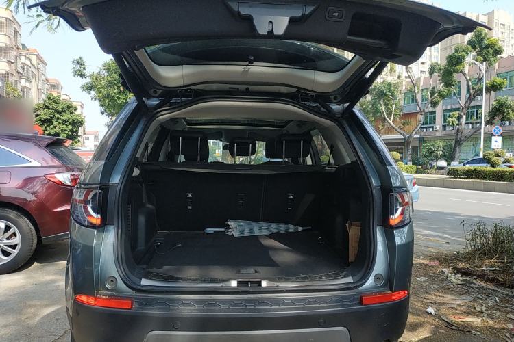 Used Land Rover Discovery Sport 2018 240 PS SE Version
