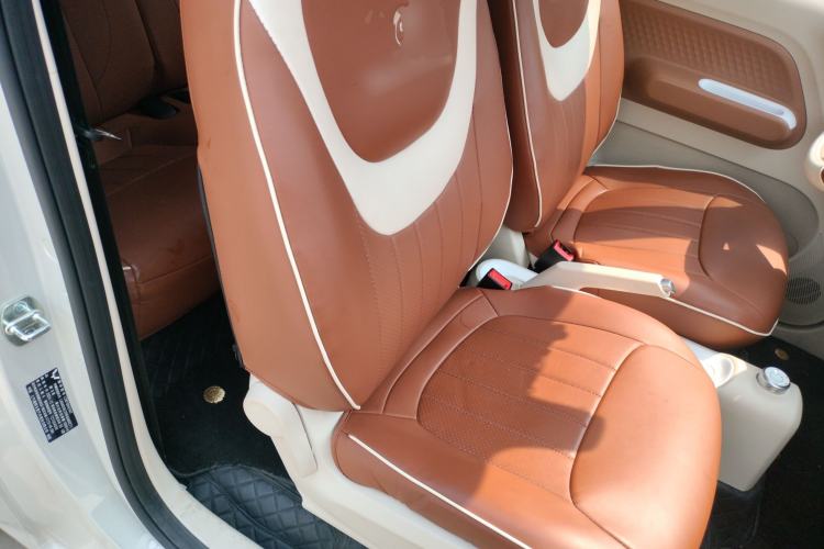 Used Wuling Hongguang MINIEV 2024 3rd Generation 215km Youth Edition Right Front Seat