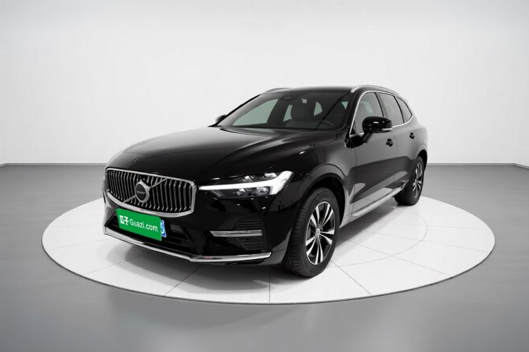 Used Volvo XC60 2025 B5 4x4 Smart Luxury Edition