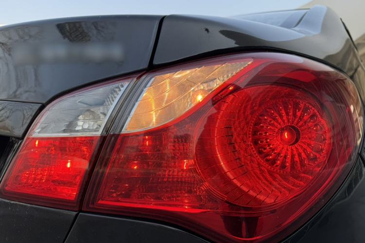 Used Hyundai Celesta 2016 1.6L Manual Joy Edition