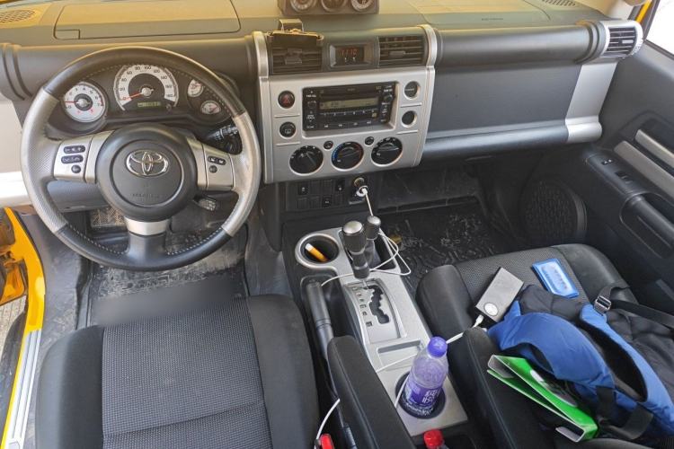 Used Toyota FJ Cruiser 2013 4.0L
