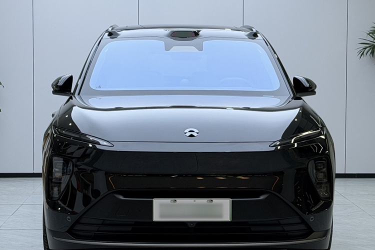 Used Nio ES8 2023 100kWh Signature Edition
