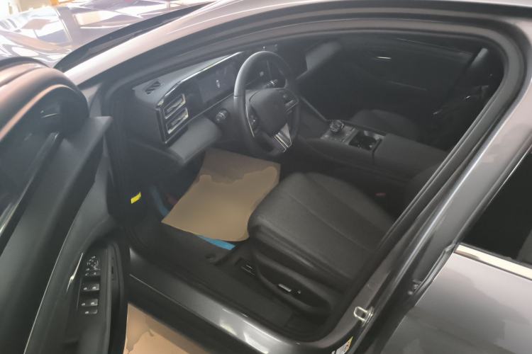 Used BYD Qin L 2024 DM-i 120KM Beyond Model
