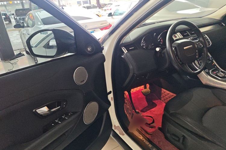 Used Land Rover Range Rover Evoque 2016 2.0T SE Smart Glow Edition
