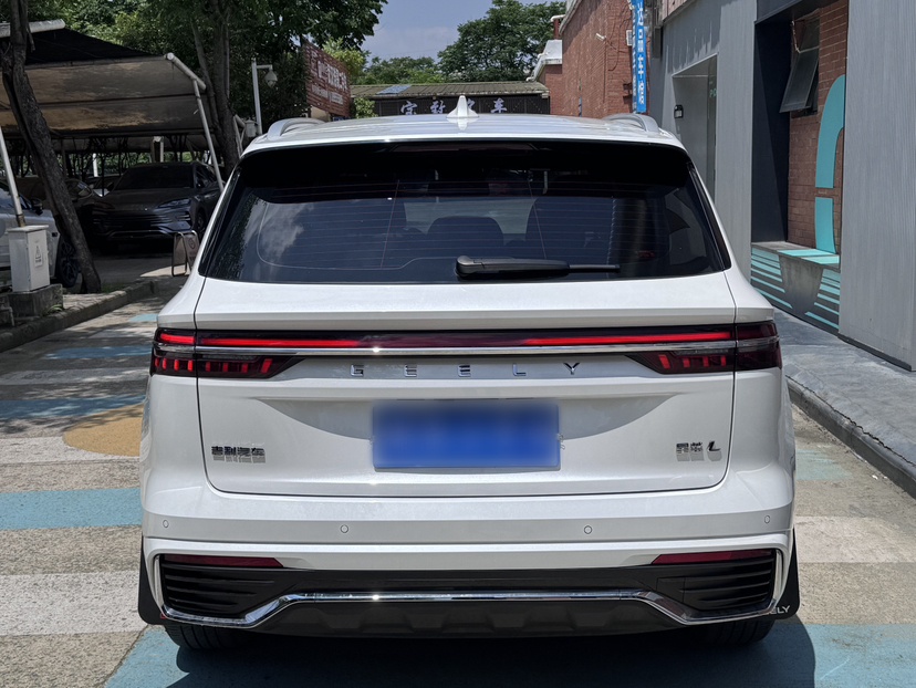 Geely Auto Monjaro L 2021 2.0TD DCT EVO Two-Wheel Drive Prestige Version — снимка 13