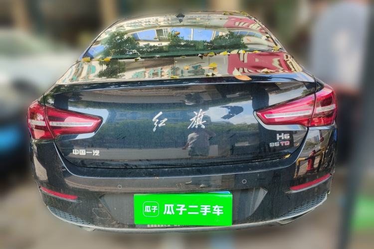 Used Hongqi H5 2022 Classic Model Facelift 1.8T Automatic Smart Connect Flagship Edition Rear