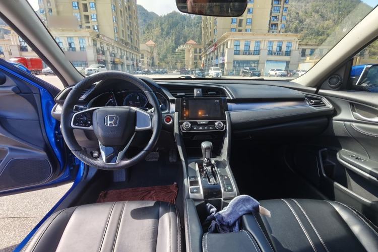 Used Honda Civic 2016 220TURBO CVT Luxury Edition