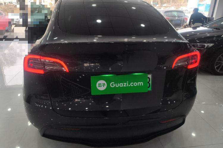 Used Tesla Model Y 2024 Long-Range All-Wheel-Drive Version
