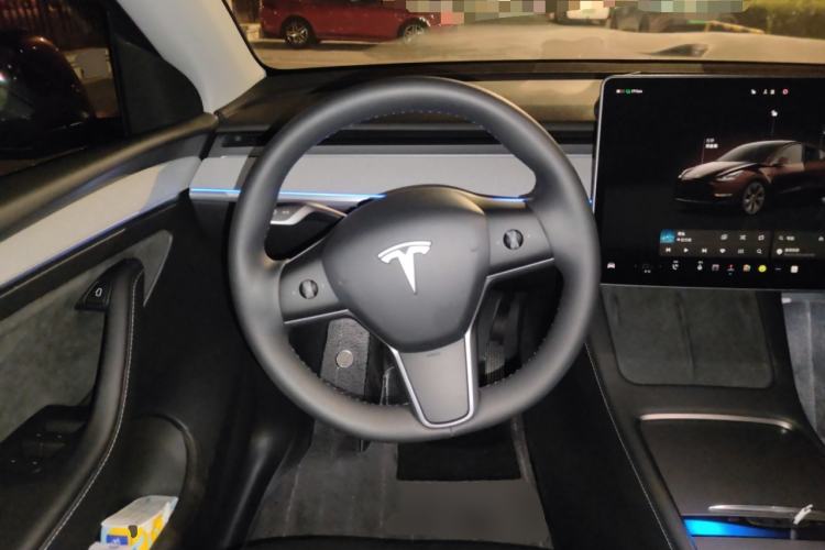 Used Tesla Model Y 2024 Rear-Wheel-Drive Version