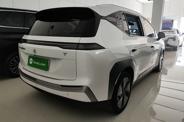 Used AION Y 2023 Plus 510 Enjoy Edition Rear Right 45 Deg