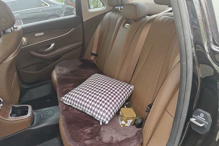 Used Mercedes-Benz E-Class 2021 Facelift E 260 L
