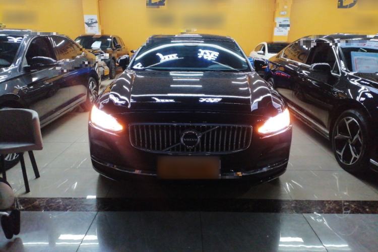 Used Volvo S90 2024 B5 Zhiyuan Luxury Edition
