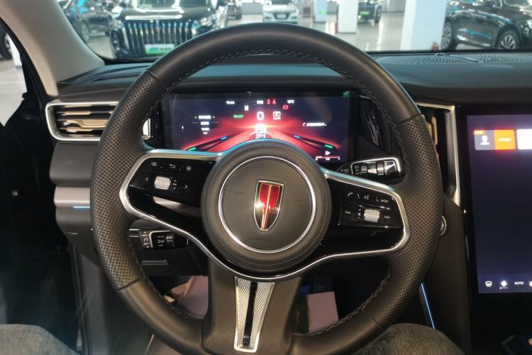 Used Hongqi HS7 PHEV 2024 2.0T PHEV Four-Wheel Drive Flagship Edition 6 Seats
