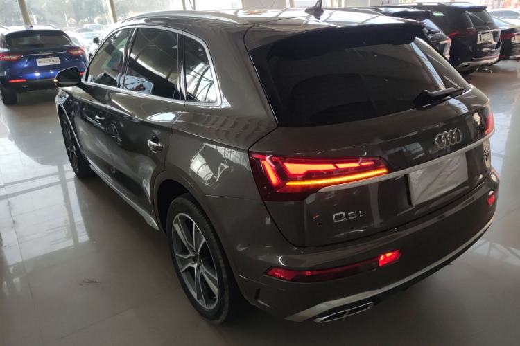 Used Audi Q5L 2022 Updated 45T Luxury Dynamic Version