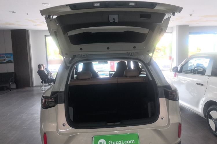 Used Wuling Bingo S 2025 Model 430km Flagship Edition Trunk