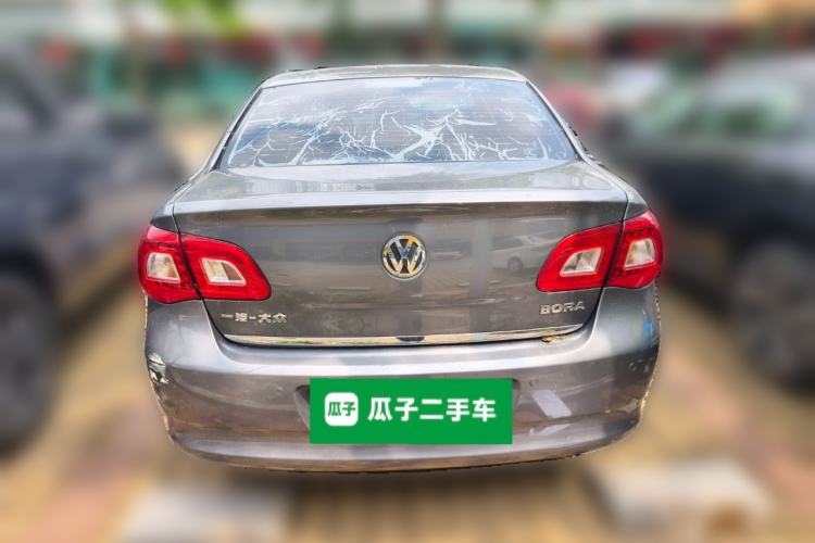 Used Volkswagen Bora 2012 1.6L Manual Comfort Model
