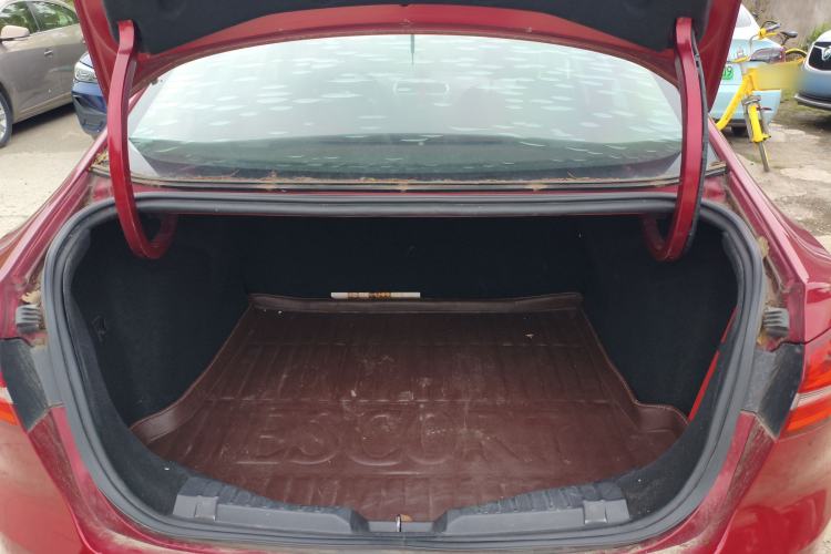 Used Ford Escort 2015 1.5L Automatic Fashion Model