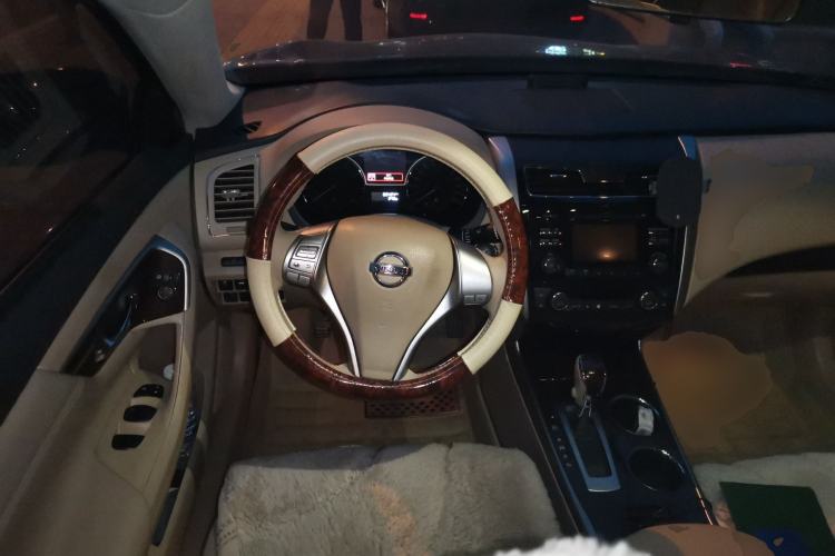 Used Nissan Teana 2013 2.0L XL Comfort Edition Steering Wheel