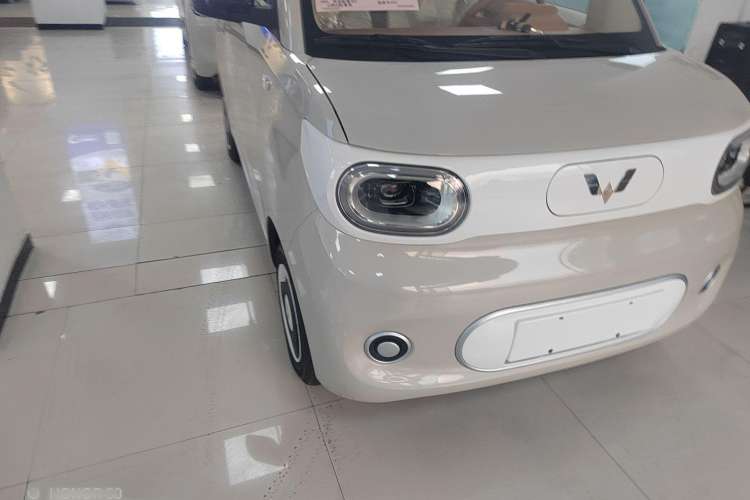 Used Wuling Hongguang MINIEV 2024 3rd Generation 215km Youth Edition
