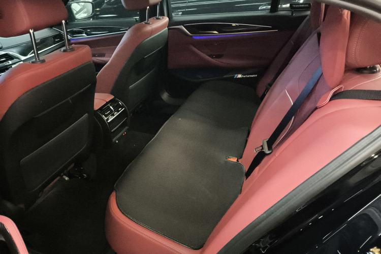 Used BMW 5 Series 2022 Restyled 525Li M Sport Package
