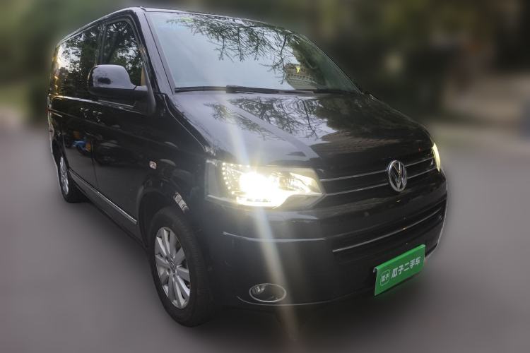 Used Volkswagen Multivan 2012 2.0 TSI Two-Wheel-Drive Luxury Edition