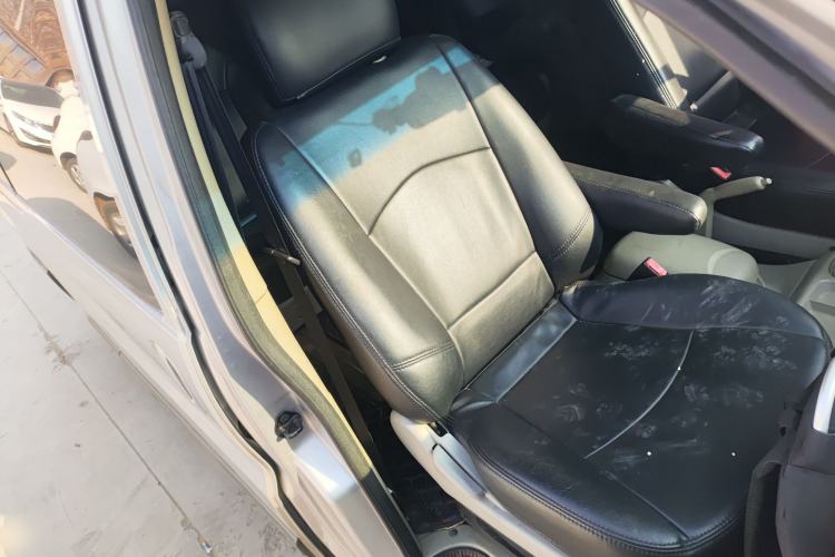 Used JAC Refine 2011 2.4L Government Procurement Version Manual Luxury Trim