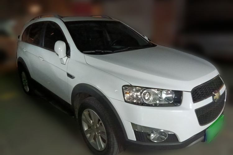 Used Chevrolet Captiva 2014 2.4L 4x4 Flagship Edition 7 Seats
