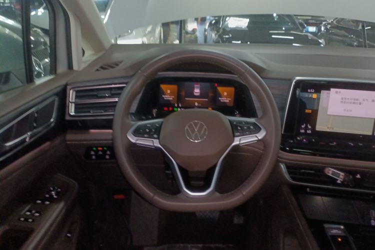 Used Volkswagen Viloran 2024 330TSI Luxury Edition