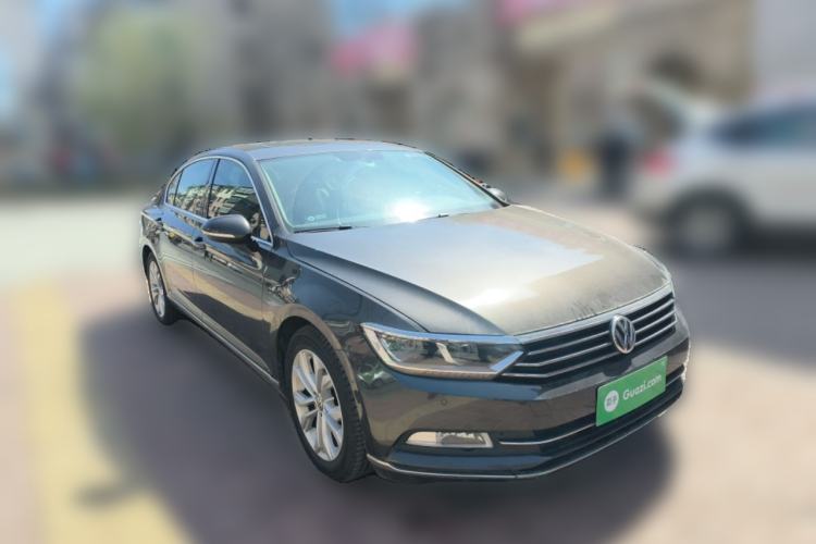 Used Volkswagen Magotan 2018 330TSI DSG Luxury Model
