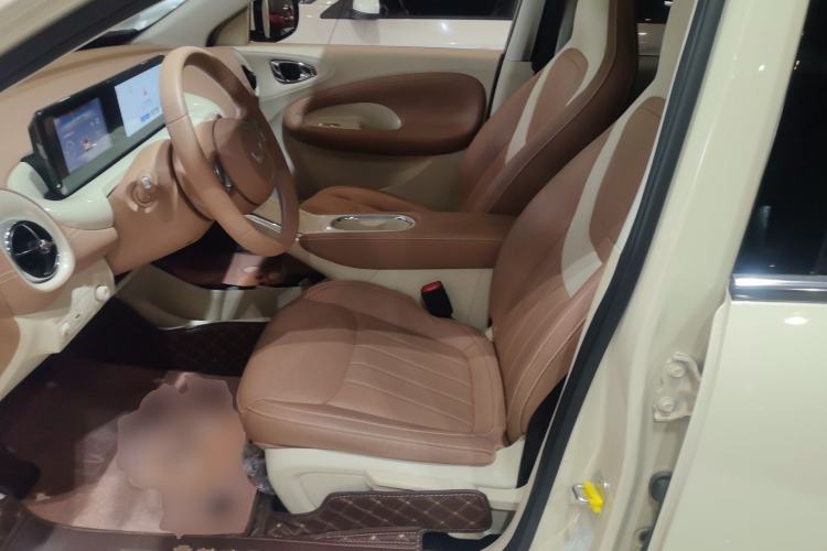 Used Wuling Bingo 2025 333 km Lingxi Connected Version Left Front Seat