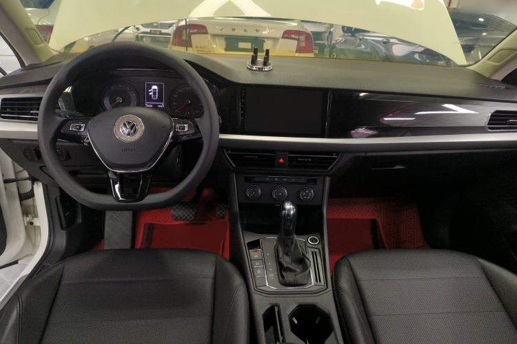 Used Volkswagen Lavida 2019 1.5L Automatic Comfort Edition China VI Standard
