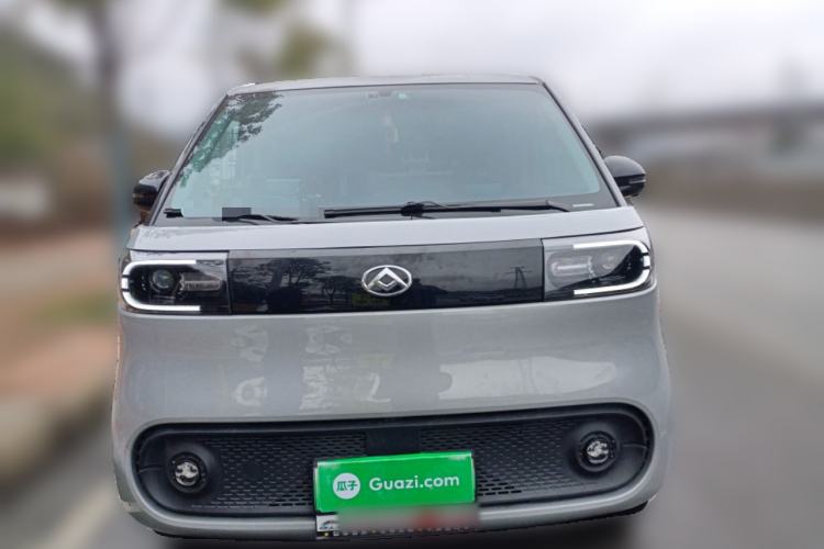 Used SAIC MAXUS Dana V1 2025 V1+ Long Wheelbase Low-Roof Multi-Function Version (62 kWh)
