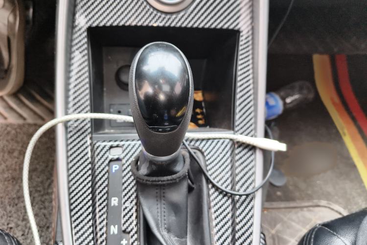 Used Hyundai Elantra (5th Generation / Langdong) 2016 1.6L Automatic Smart Version