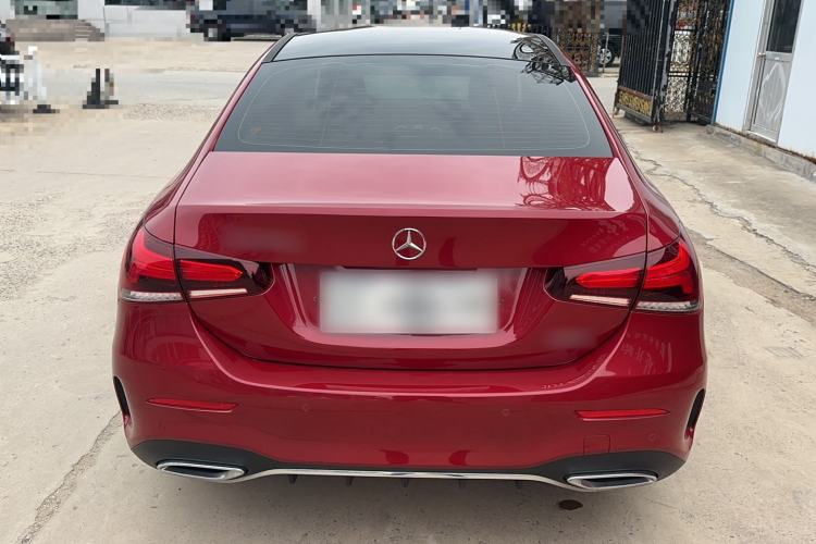 Used Mercedes-Benz A-Class 2022 Second Facelift A 200 L Sport Sedan Fashion Version
