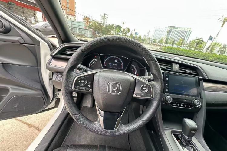 Used Honda Civic 2021 HATCHBACK 220TURBO CVT New Trendsetter