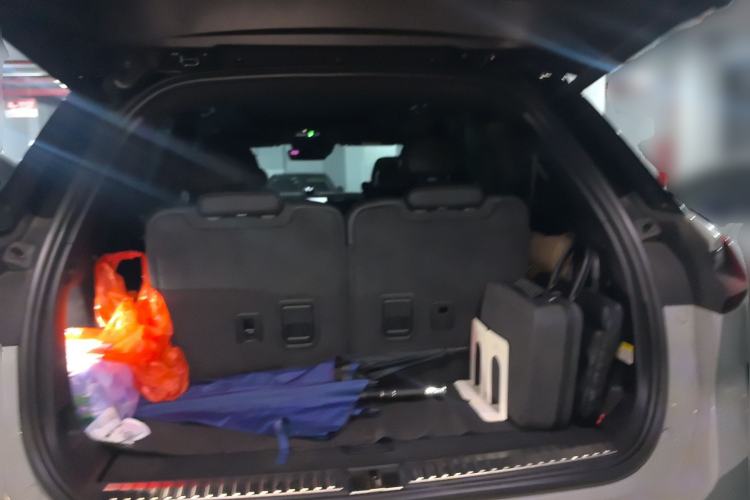 Used Nio ES8 2022 100 kWh Six-Seater Version Trunk