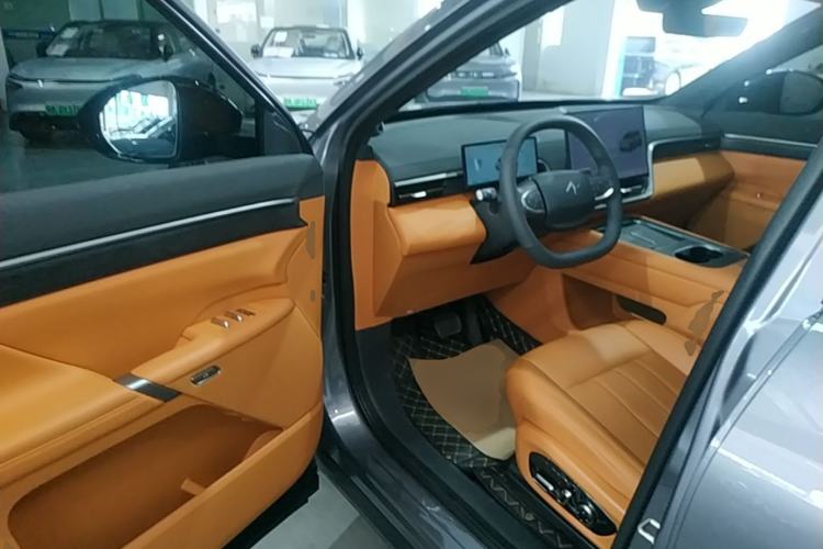 Used Dongfeng eπ eπ008 2026 Model Six-Seat Pure-Electric Family Edition Driver Seat