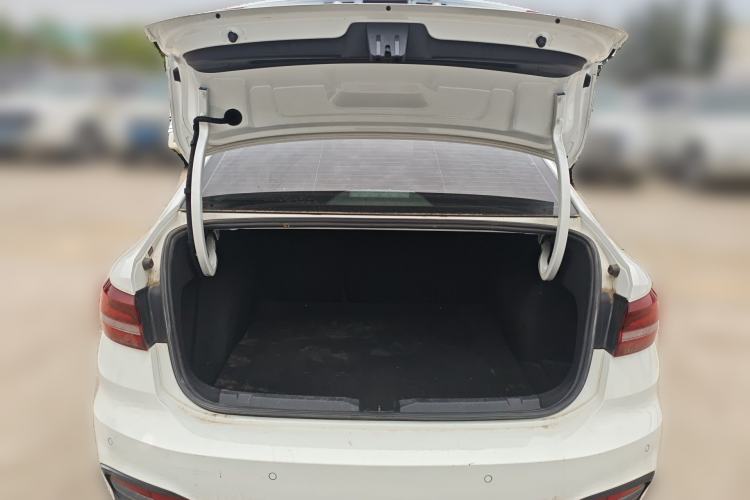 Used Volkswagen Lavida 2023 Revised 1.5L Automatic DeYi Edition Trunk