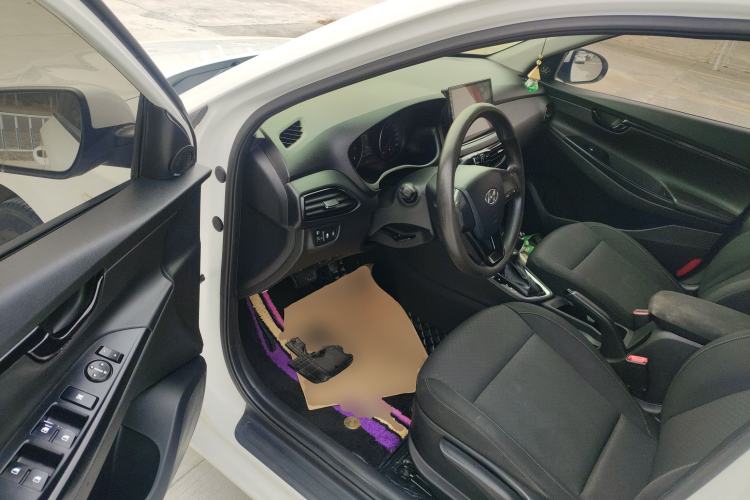 Used Hyundai Celesta 2018 1.6L Automatic GL Enjoyment Edition China VI compliant