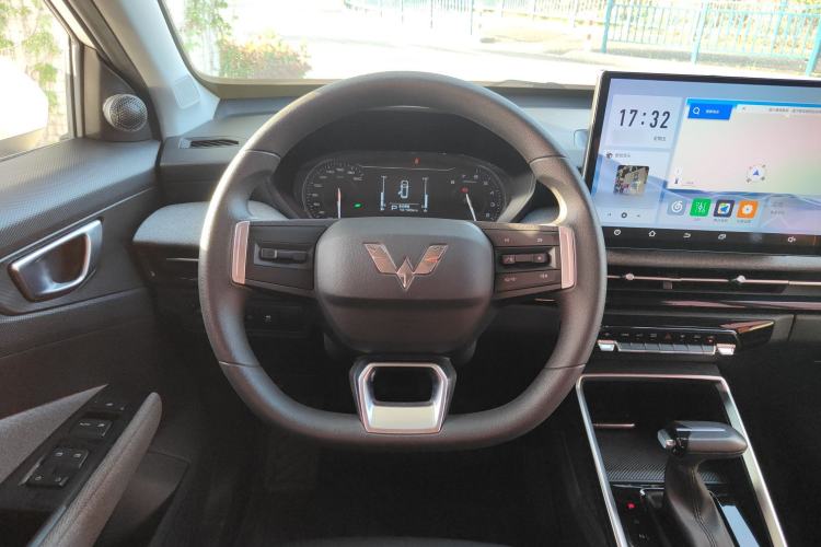 Used Wuling Alvez 2022 1.5L CVT Comfort Edition Steering Wheel