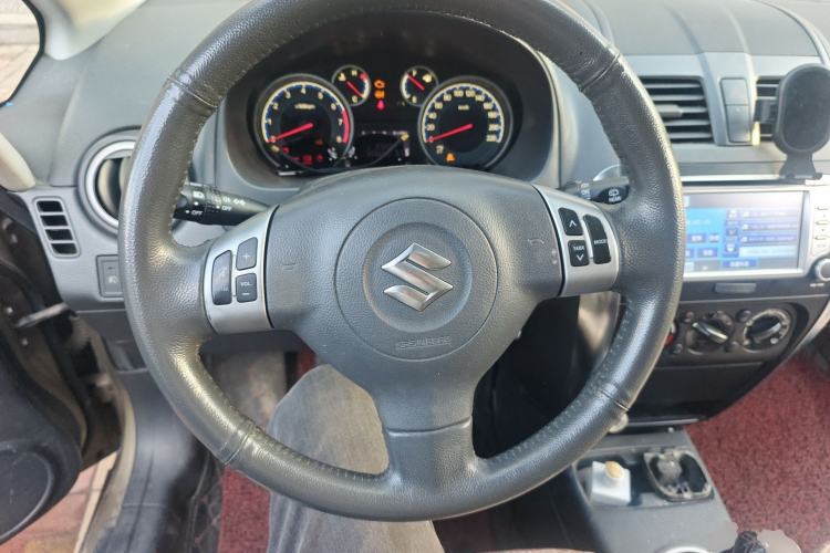 Used Suzuki SX4 2012 1.6L Manual Ruiqi Model Steering Wheel