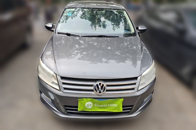 Used Volkswagen Santana 2013 1.6L Manual Comfort Edition
