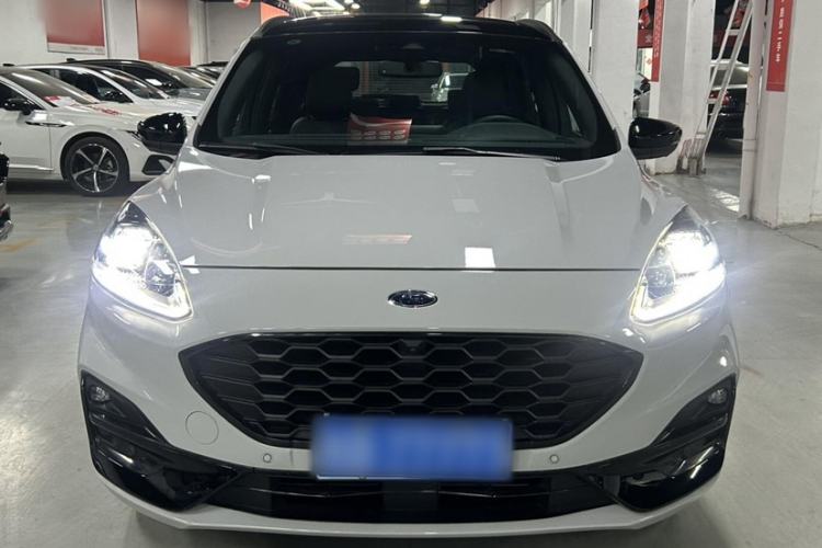 Used Ford Escape 2024 EcoBoost 245 Four-Wheel Drive ST-Line Pro Trim
